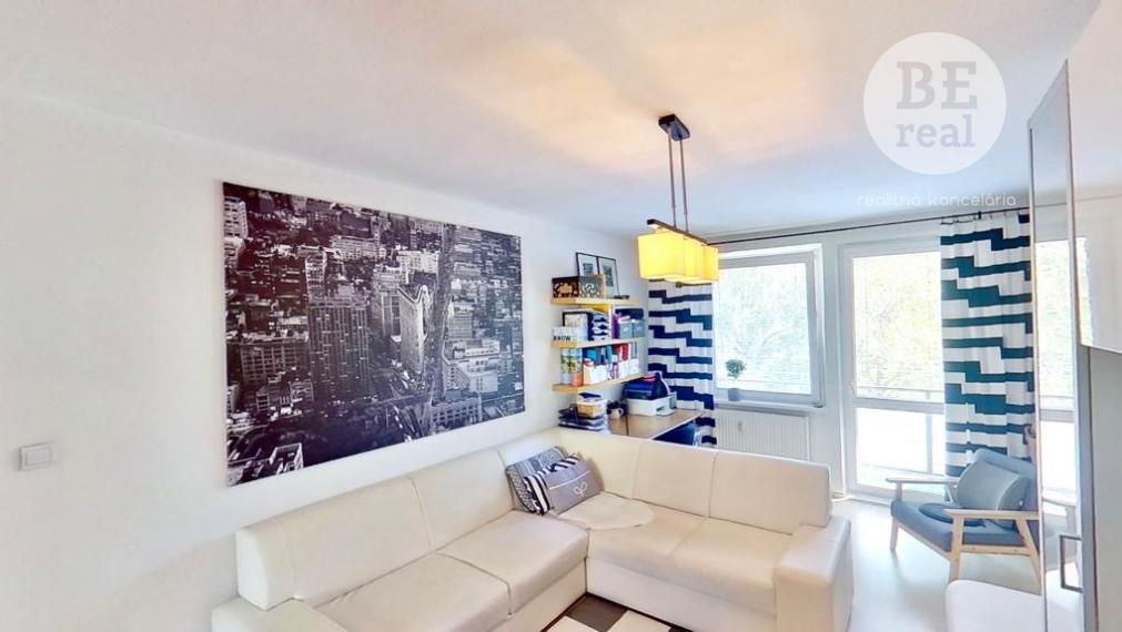 PREDANÝ Útulný 3 izbový byt v centre mesta Pezinok