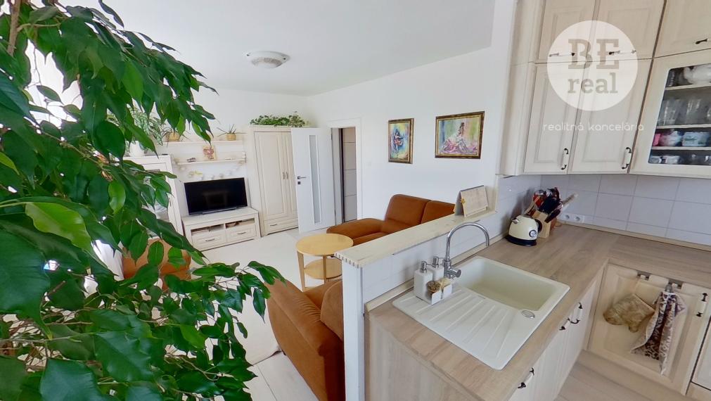 PREDANÝ Priestranný 3 izbový byt s krásnym výhľadom v Lamači