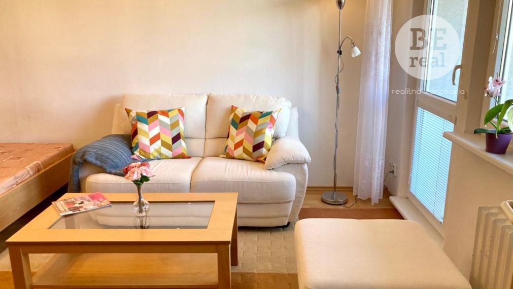 PREDANÝ Útulný 1 izbový byt v Dúbravke