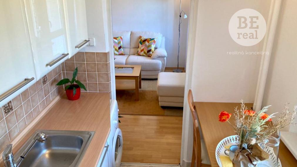 PREDANÝ Útulný 1 izbový byt v Dúbravke