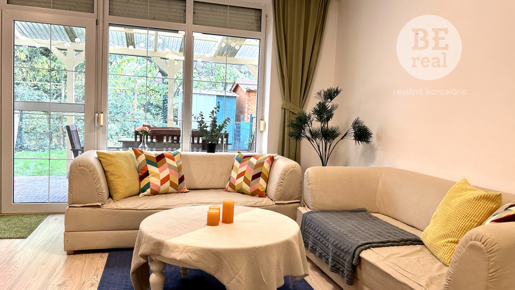 PREDANÉ 3 izbový dom v súkromnom rezorte v Hrubej Borši