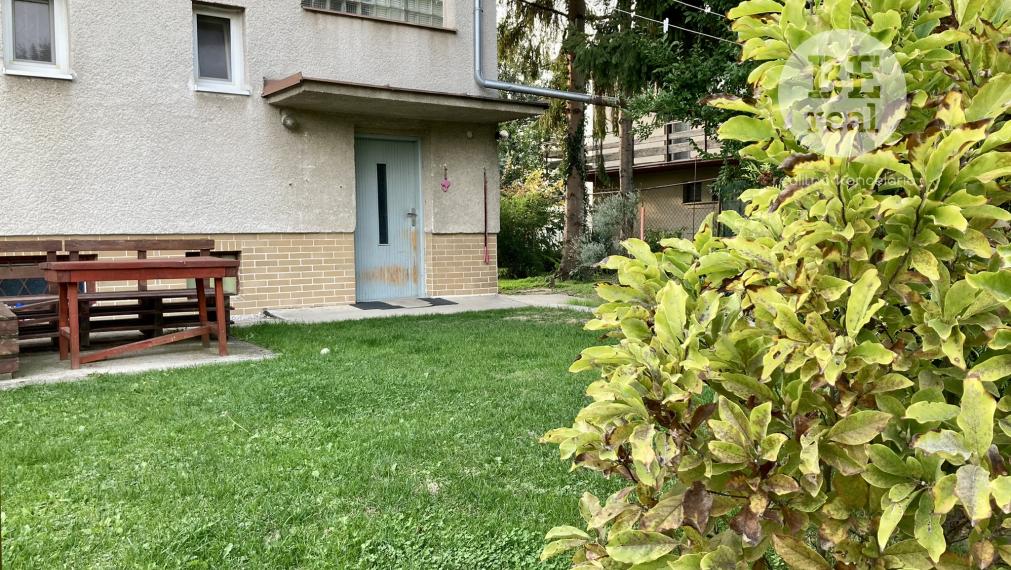 3 izbový byt v rodinnom dome v Prievoze na predaj