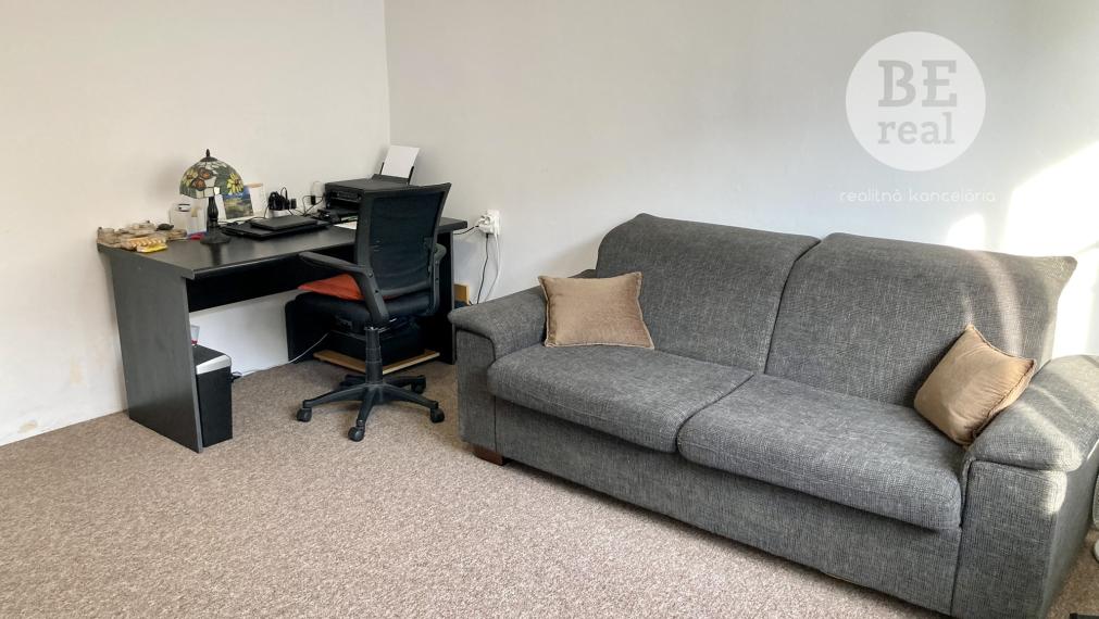 3 izbový byt v rodinnom dome v Prievoze na predaj