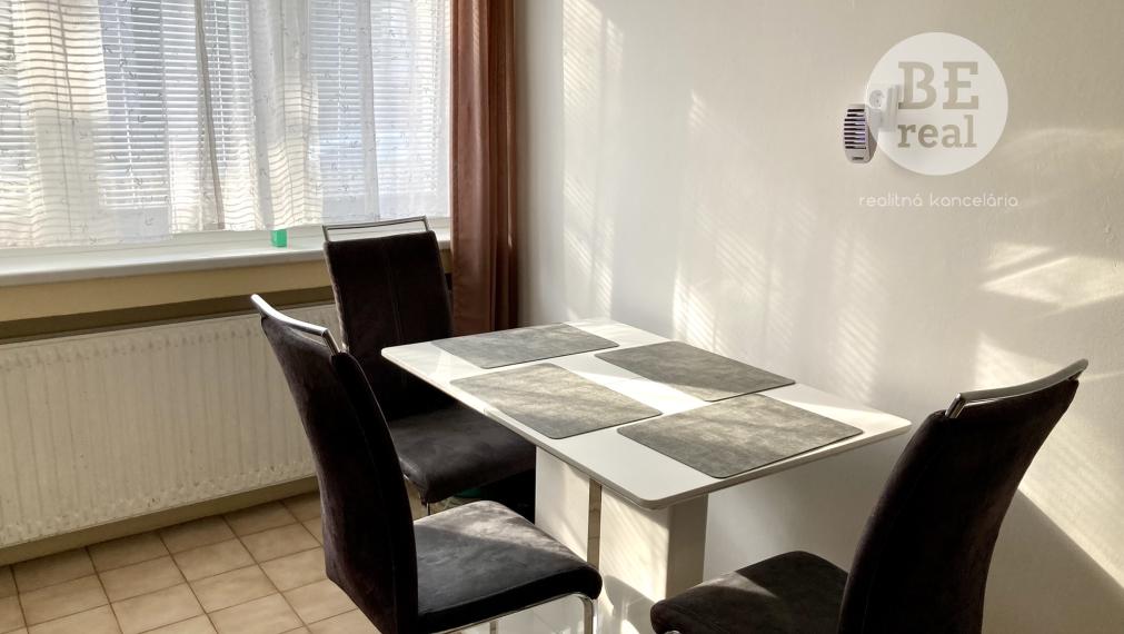 3 izbový byt v rodinnom dome v Prievoze na predaj