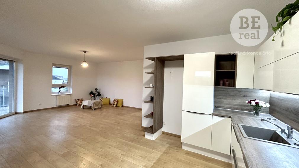 PREDANÝ Senec Gardens - 3 izbový byt na perfektom mieste