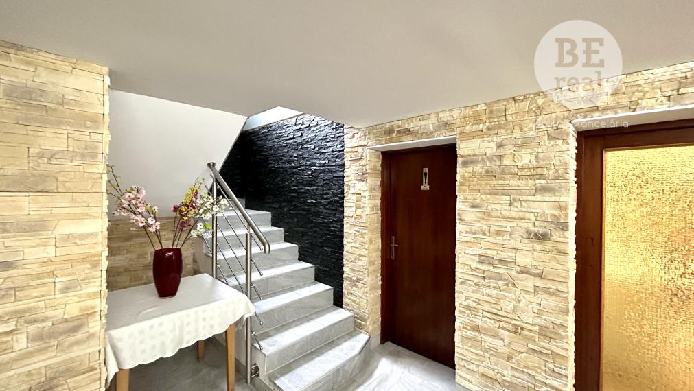 Zaujímavá ponuka na predaj kompletne zariadenej reštaurácie