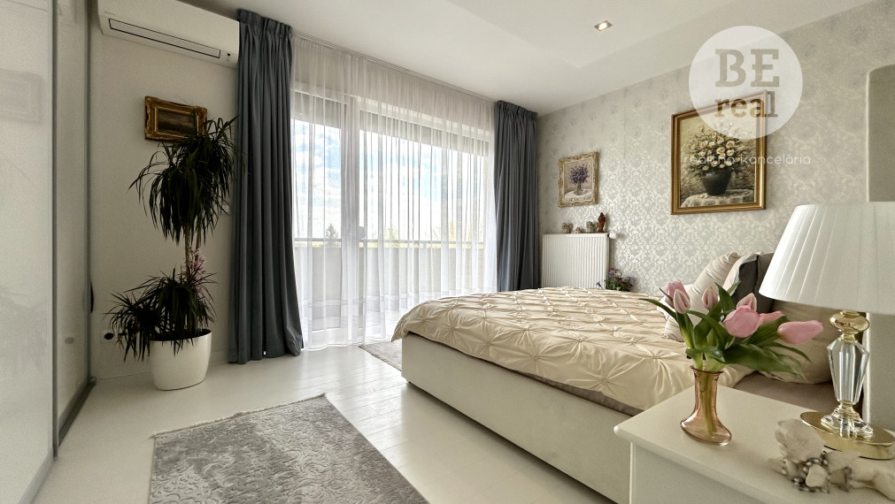 PRENAJATÝ Luxusný 3 izbový byt s garážovým parkovaním