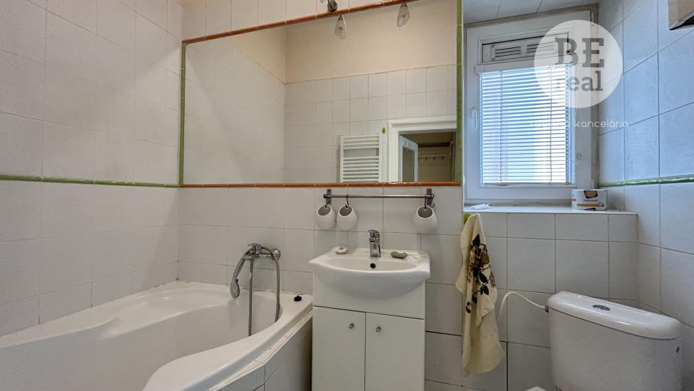 PRENAJATÝ Veľkorysý 3 izbový byt v Starom Meste na prenájom