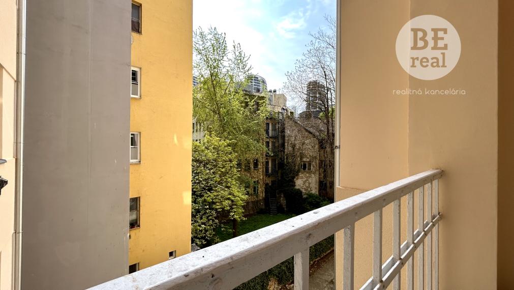 PRENAJATÝ Veľkorysý 3 izbový byt v Starom Meste na prenájom