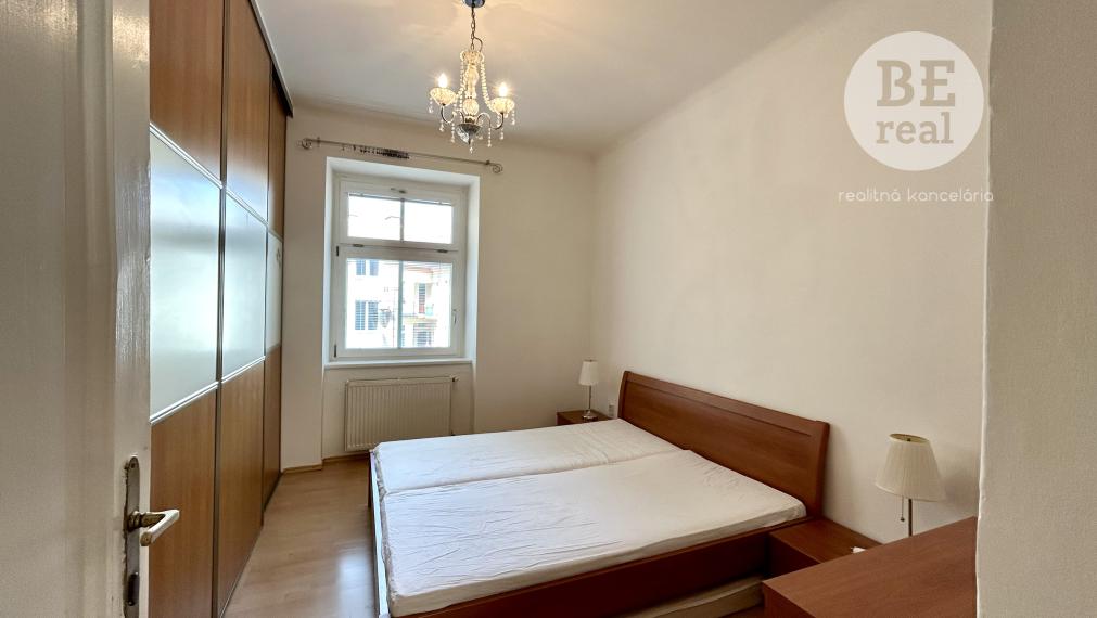 PRENAJATÝ Veľkorysý 3 izbový byt v Starom Meste na prenájom