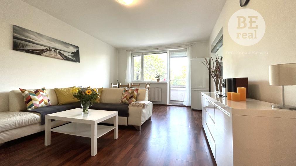 PREDANÝ Kompletne zariadený 2 izbový byt na Fedinovej ulici