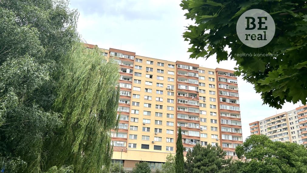 PREDANÁ Garsónka na Jungmannovej ulici v Petržalke