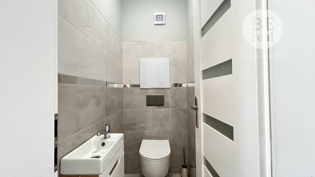 PREDANÝ Zariadený 2 izbový byt v novostavbe - Byty Rozálka