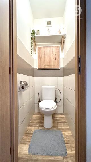 PRENAJATÝ Zariadený 3 izbový byt so samostatnými izbami a kuchyňou