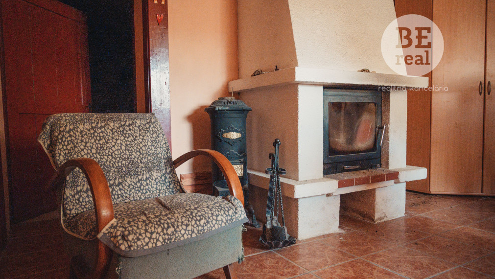 PREDANÝ Ranč na predaj v malebnom prostredí Podkriváň