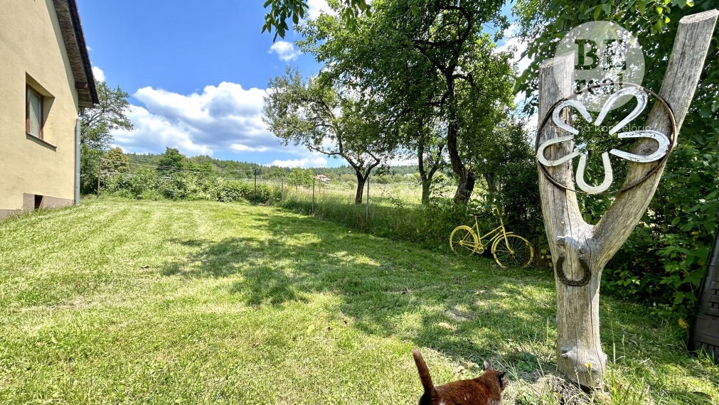 PREDANÝ Ranč na predaj v malebnom prostredí Podkriváň