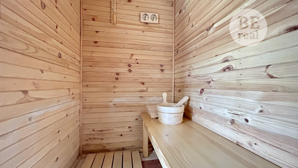 PREDANÝ Ranč na predaj v malebnom prostredí Podkriváň