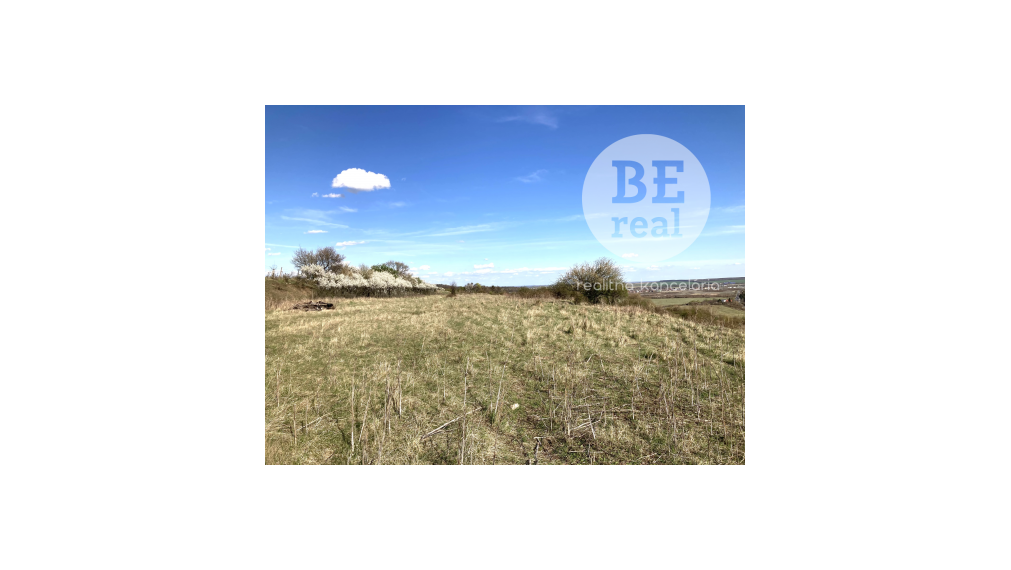 Slnečná terasa, z ktorej máte Pezinok ako na dlani