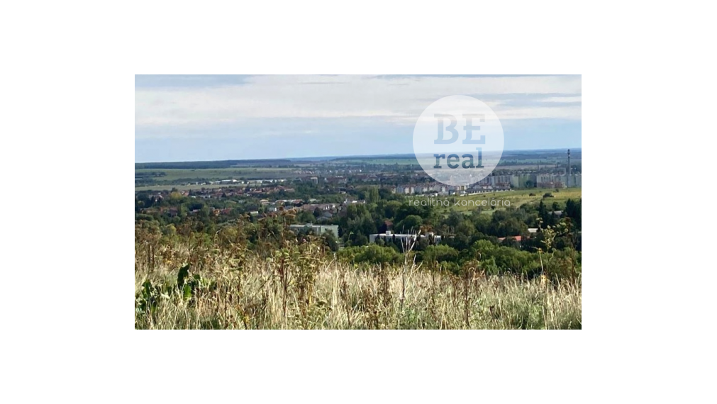 Slnečná terasa, z ktorej máte Pezinok ako na dlani