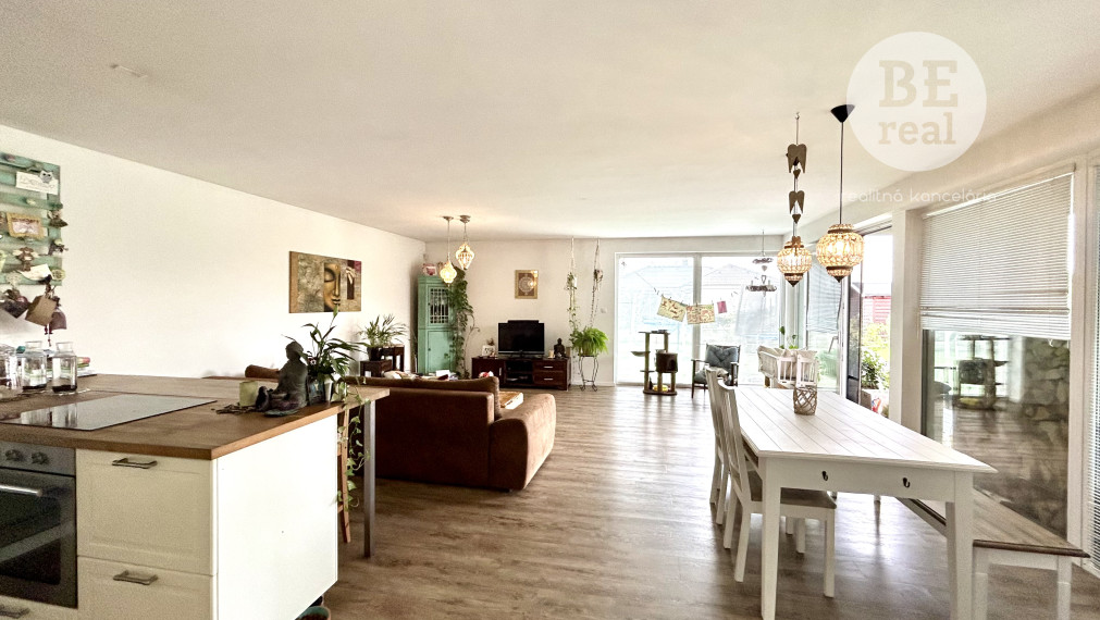 5 izbový bungalov v Malinove