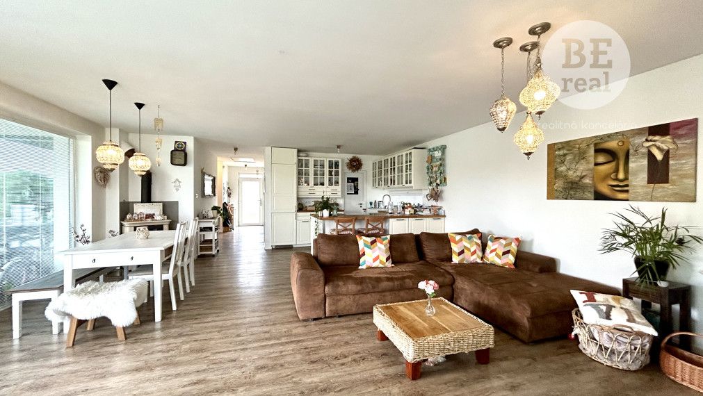 5 izbový bungalov v Malinove