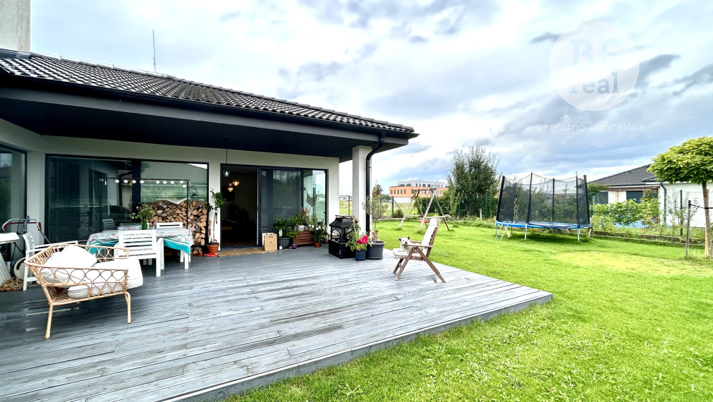 5 izbový bungalov v Malinove