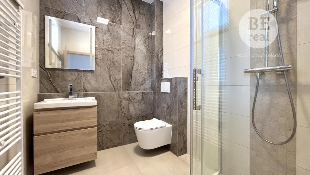 PREDANÝ 3 izbový byt s krásnym výhľadom - Byty Rozálka