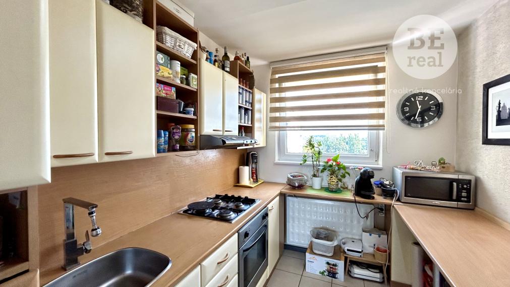 PREDANÝ NA PREDAJ 3 IZBOVÝ BYT S LOGGIOU V TRNAVE