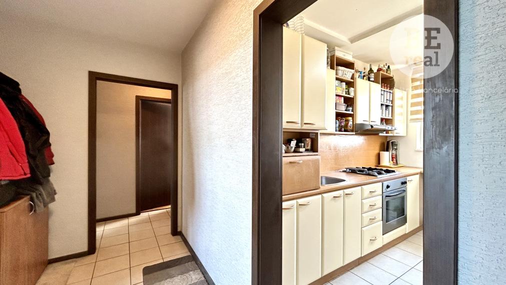 PREDANÝ NA PREDAJ 3 IZBOVÝ BYT S LOGGIOU V TRNAVE