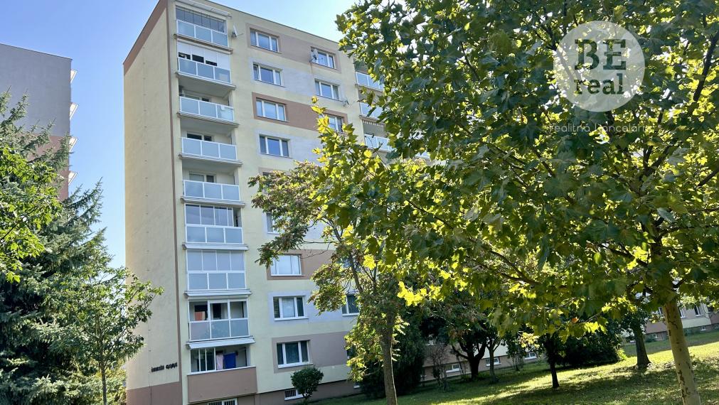 PREDANÝ NA PREDAJ 3 IZBOVÝ BYT S LOGGIOU V TRNAVE