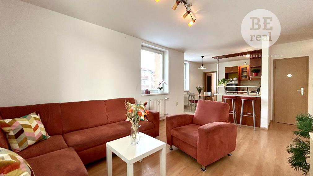 PREDANÉ 3 izbový byt s balkónom na sídlisku Muškát