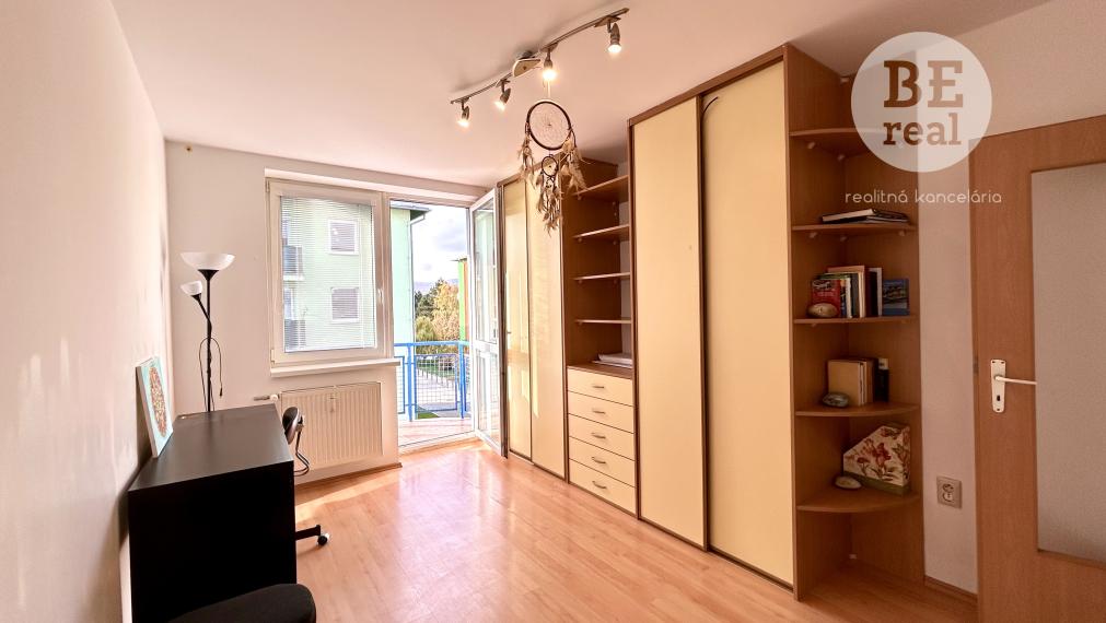 PREDANÉ 3 izbový byt s balkónom na sídlisku Muškát