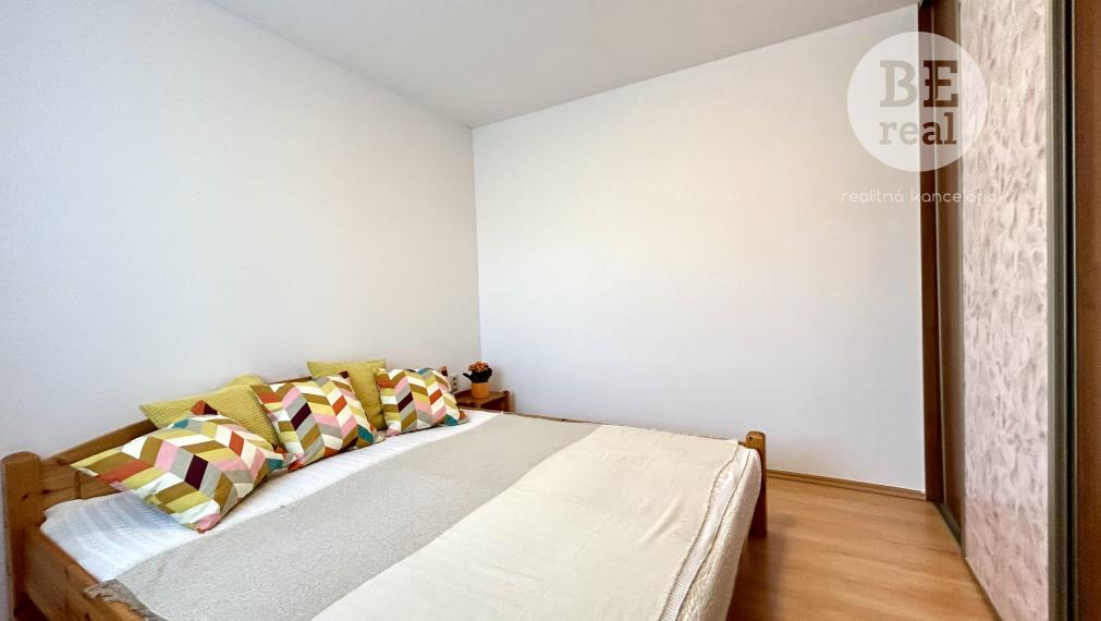 PREDANÉ 3 izbový byt s balkónom na sídlisku Muškát