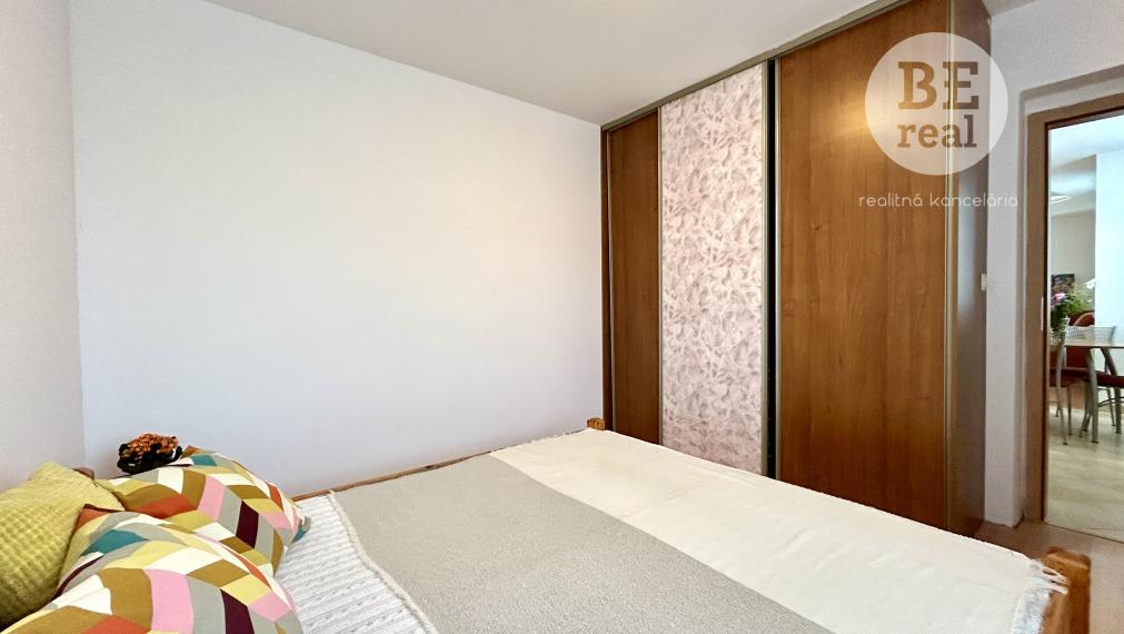 PREDANÉ 3 izbový byt s balkónom na sídlisku Muškát