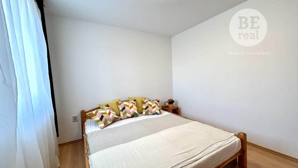 PREDANÉ 3 izbový byt s balkónom na sídlisku Muškát