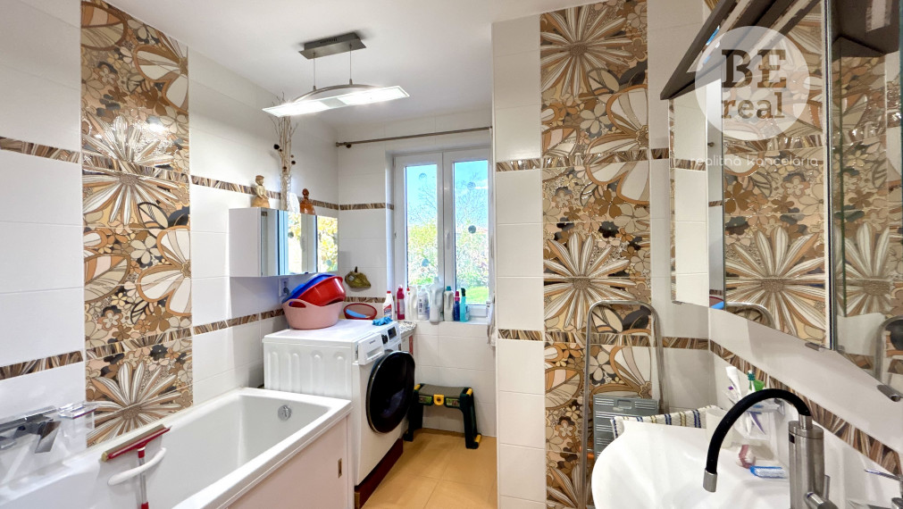 PREDANÝ 5 izbový rodinný dom s úžasným pozemkom v PEZINKU