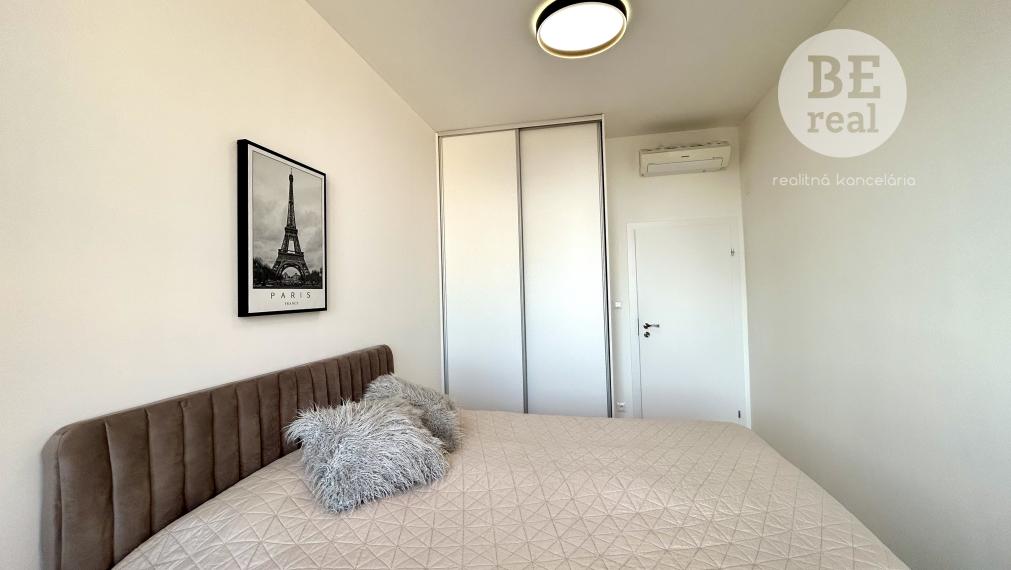 PRENAJATÝ  2i byt s parkovaním v Starom meste