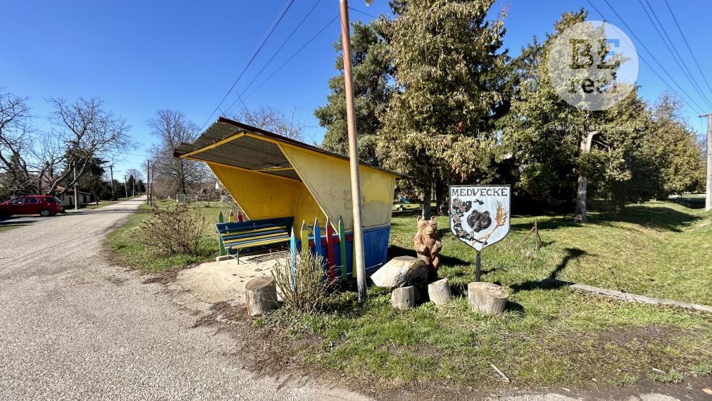 Na predaj stavebný pozemok v Medveckom okr. LEVICE