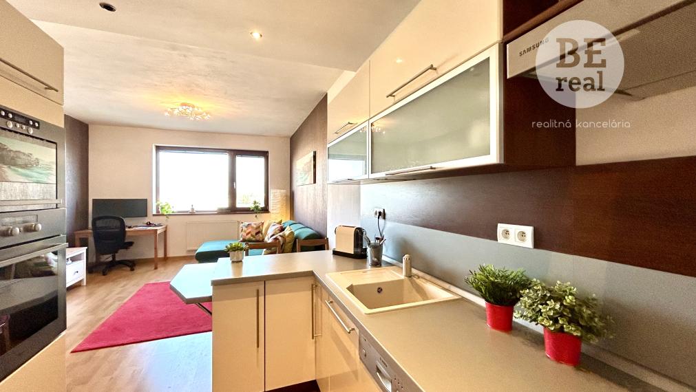 Na predaj 2 izbový byt Chorvátsky Grob - Čierna Voda