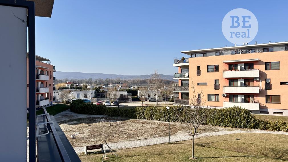 Na predaj 2 izbový byt Chorvátsky Grob - Čierna Voda