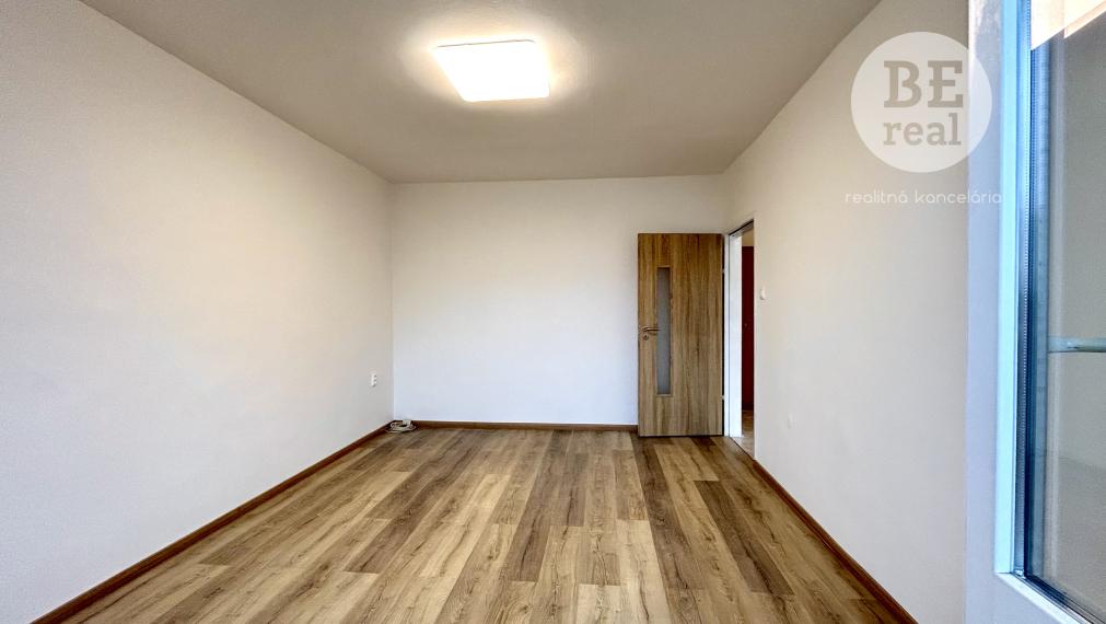 PREDANÝ 2 izbový byt s balkónom na sídlisku JUH