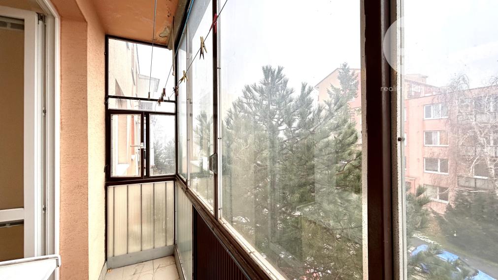 PREDANÝ 2 izbový byt s balkónom na sídlisku JUH