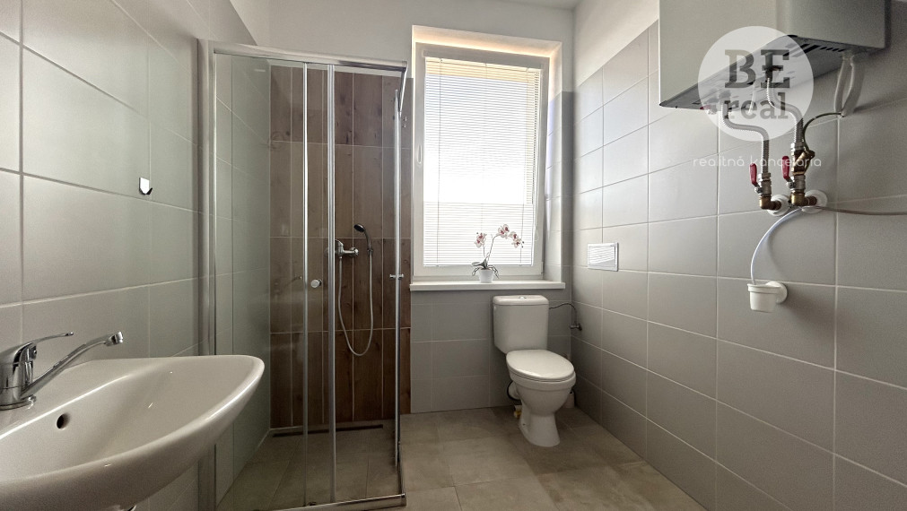 PRENAJATÝ  2i byt v novostave Biely dom - Dvory nad Žitavou