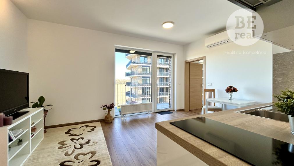 Na predaj 2 izbový byt v novostavbe, SLNEČNICE Fialová ulica