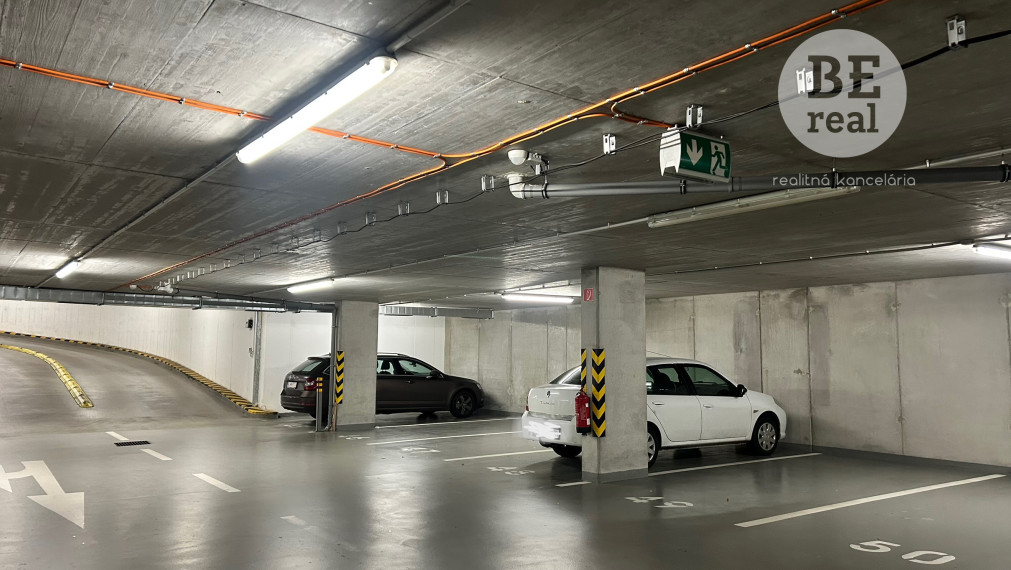 PREDAJ - parkovacie miesto v garáži v projekte Malé Krasňany
