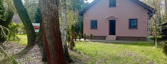 Na predaj chata na Záhorí na brehu jazera