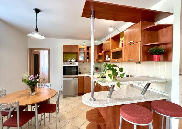 PREDANÉ 3 izbový byt s balkónom na sídlisku Muškát