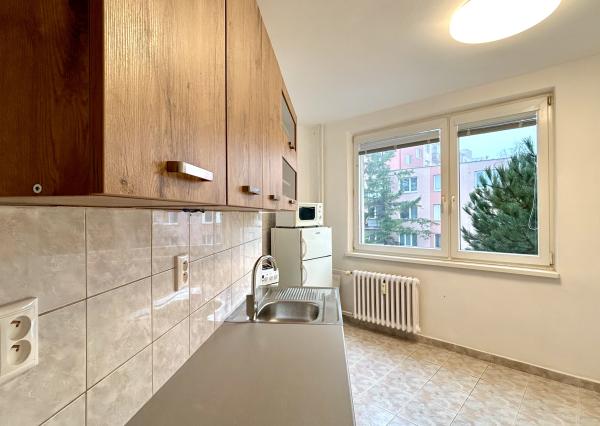 Na predaj 2 izbový byt s balkónom na sídlisku JUH